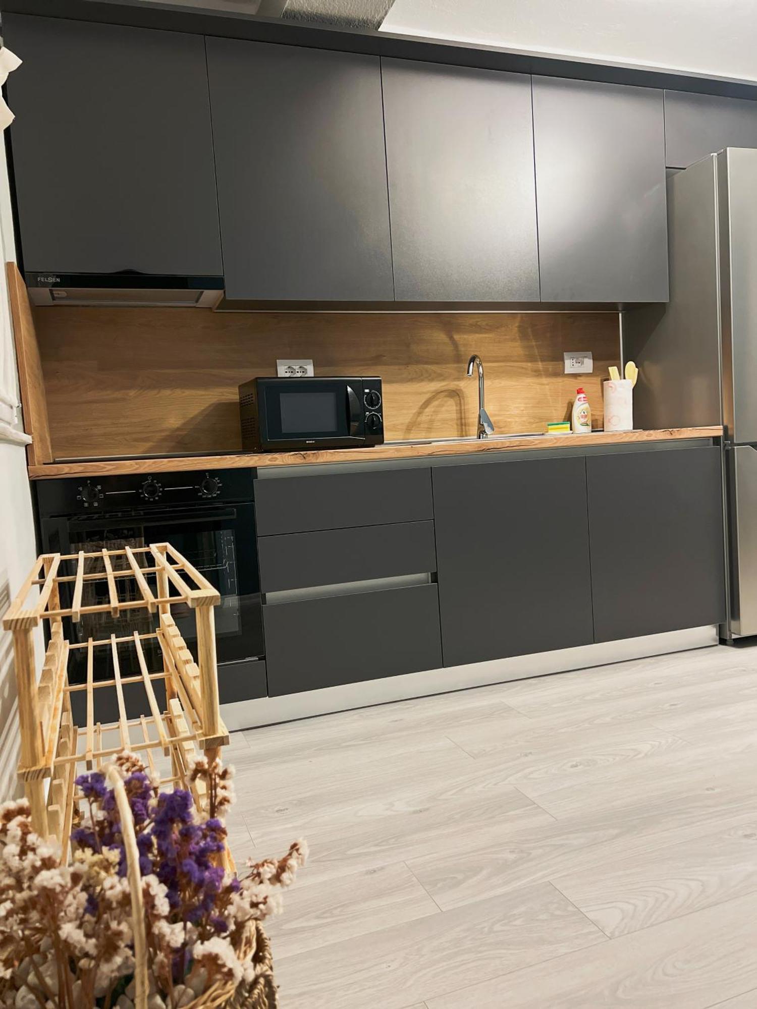 Joyful Apartment Tiranë Ngoại thất bức ảnh