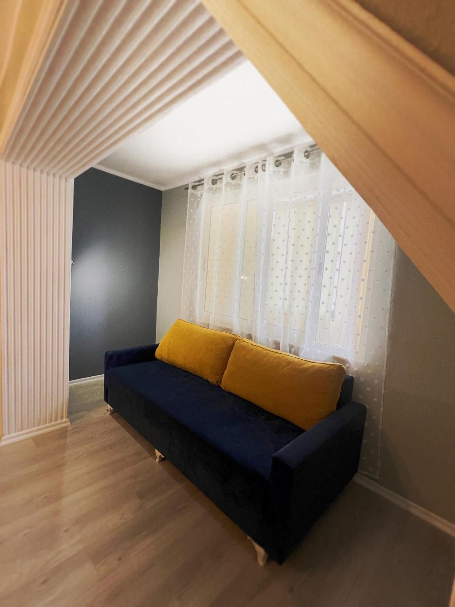 Joyful Apartment Tiranë Ngoại thất bức ảnh