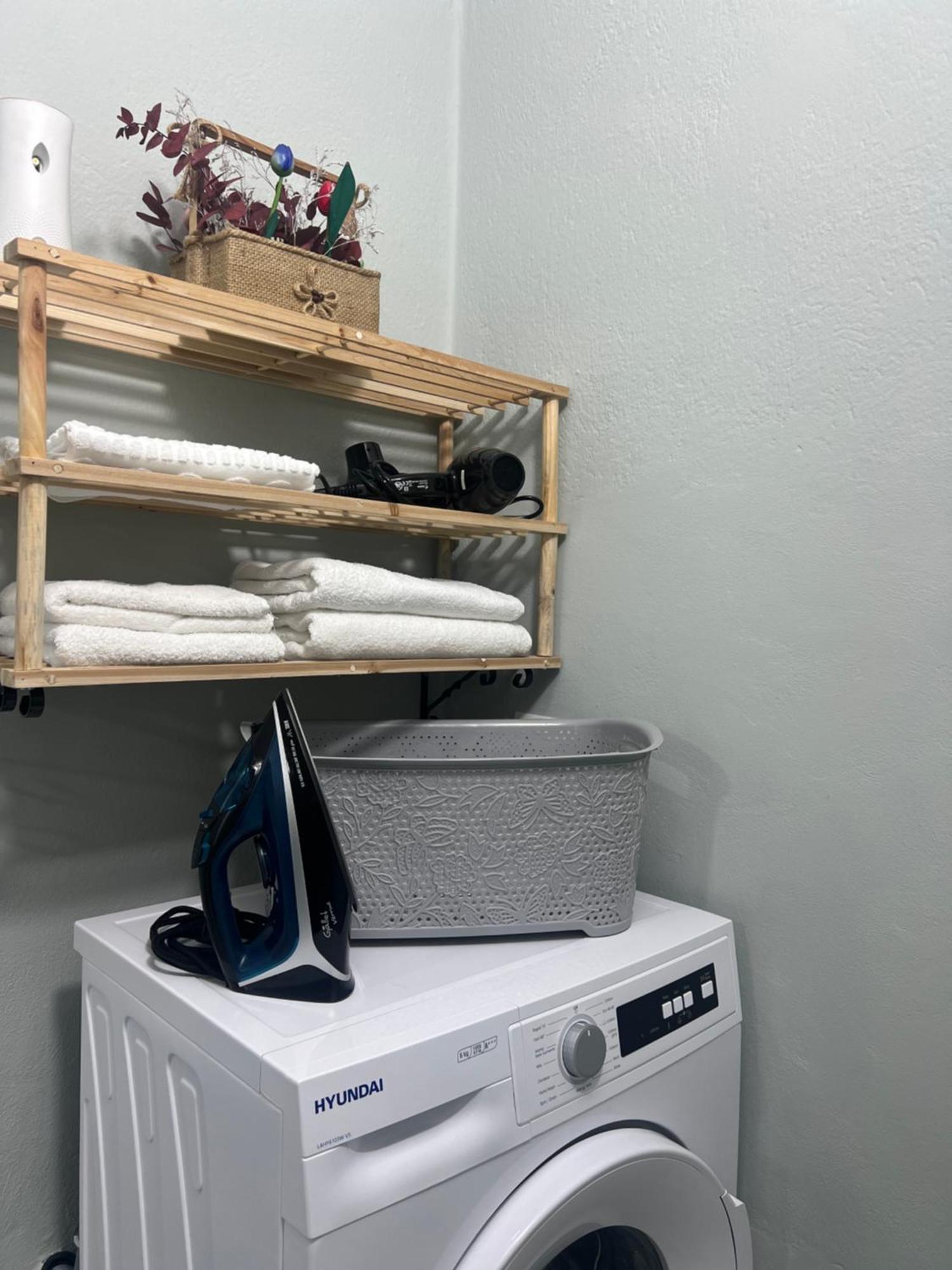 Joyful Apartment Tiranë Ngoại thất bức ảnh