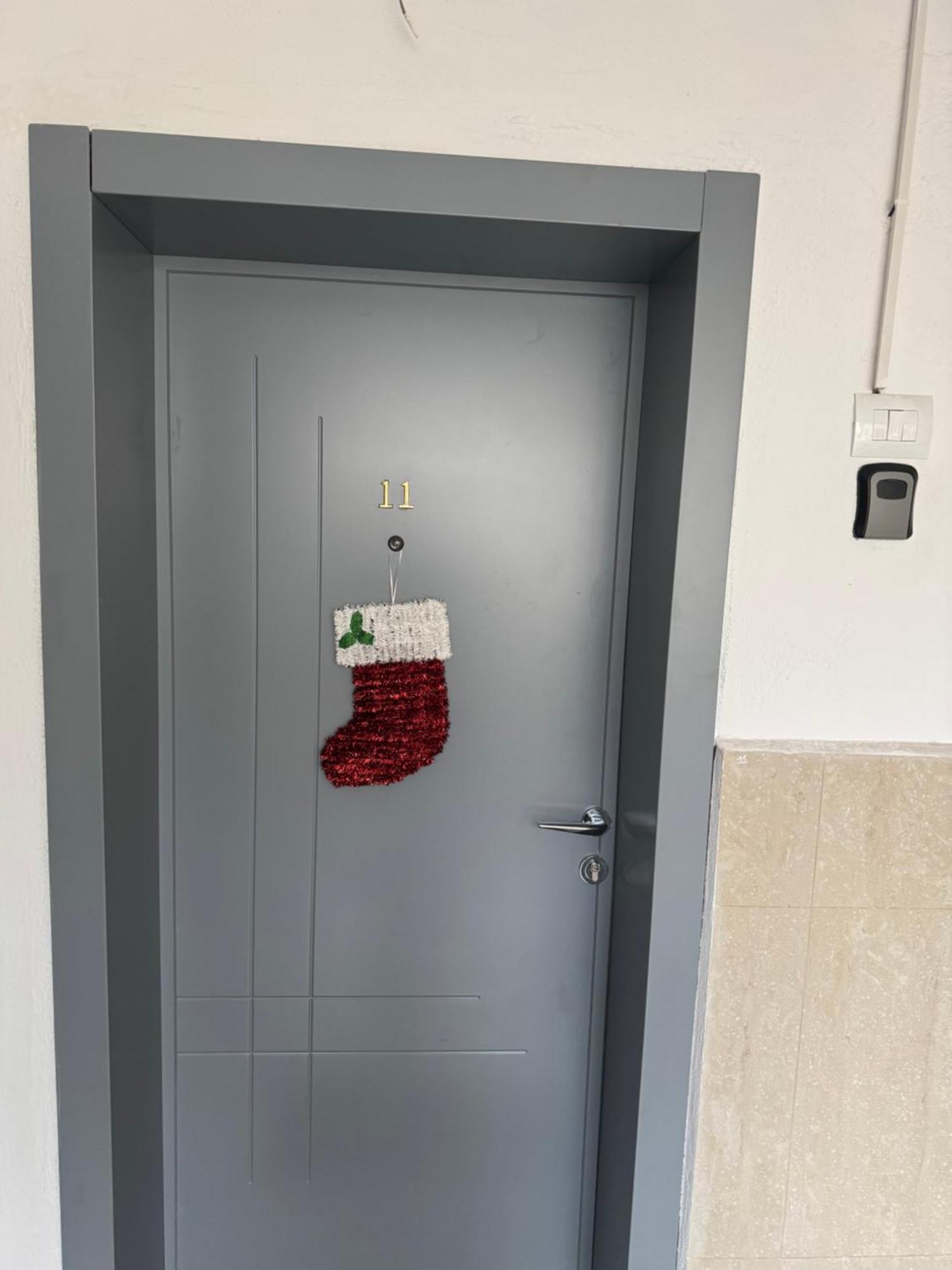 Joyful Apartment Tiranë Ngoại thất bức ảnh